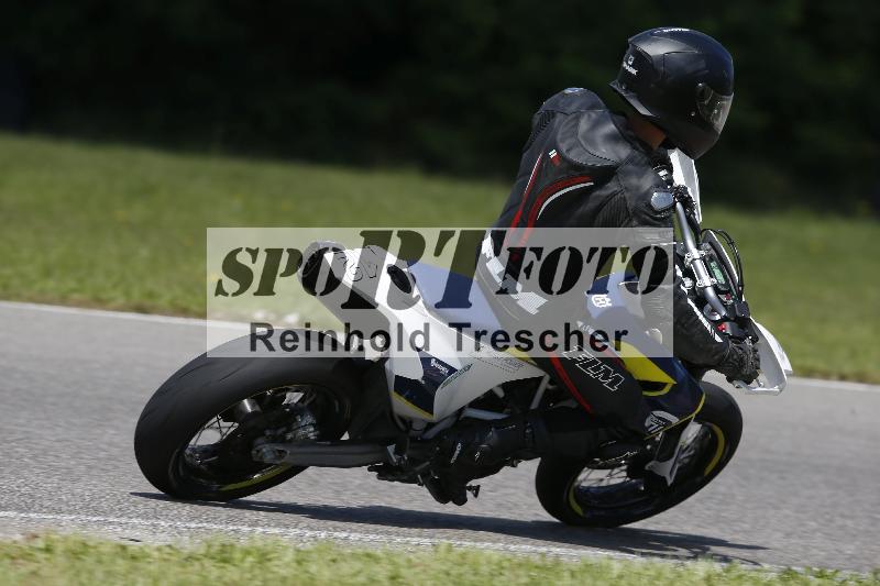 /Archiv-2024/29 12.06.2024 MOTO.CH Track Day ADR/Gruppe blau/12